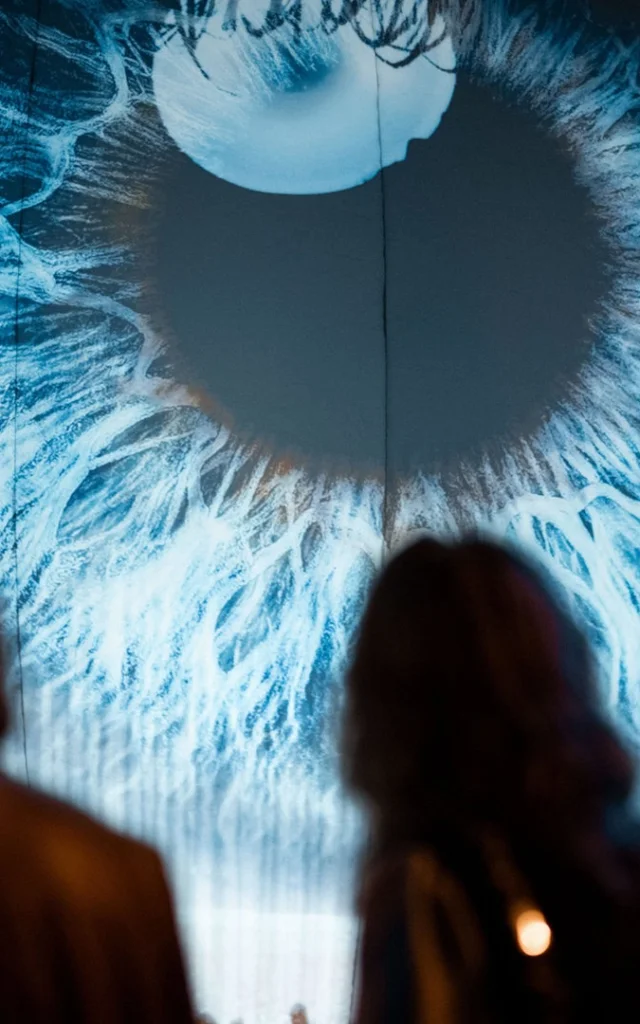 Oculucis Sculpture Lumineuse Place Bir Hakeim Bonifacio Festi Lumi Hermes H.e.m Mangialardo